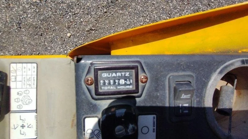 BOBCAT E14 / 1,3 T - Image 15