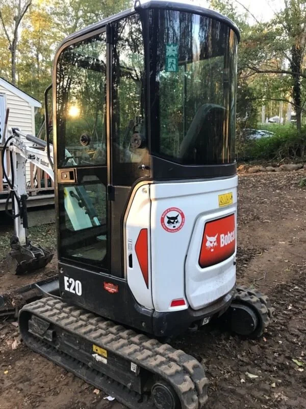 Bobcat E20 , 1,8T + 3 GODETS - Image 7