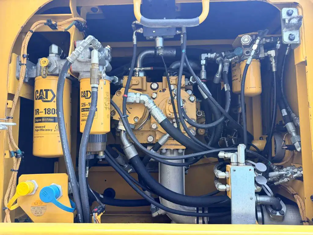 Caterpillar L 336F – 37T - Image 17