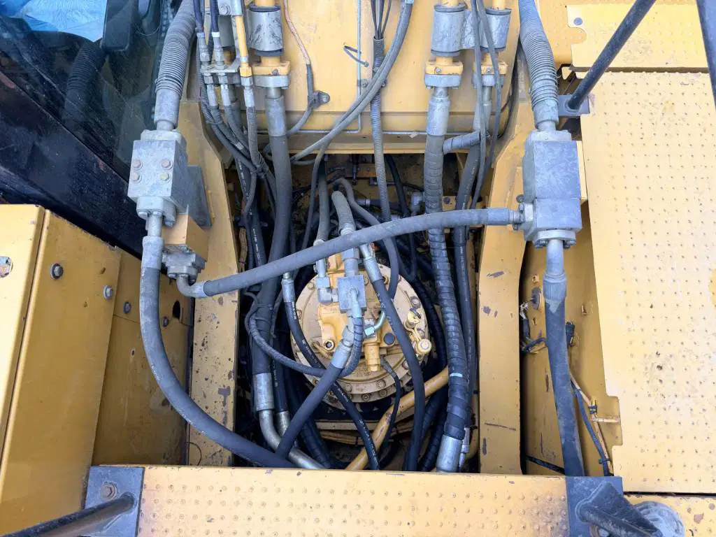Caterpillar L 336F – 37T - Image 25