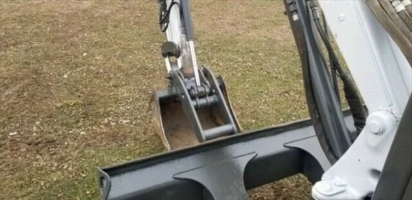 Bobcat 430, 2004 3,5T - Image 5