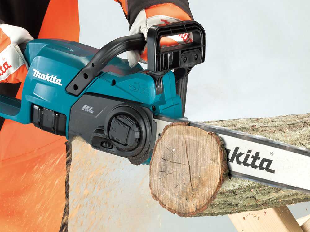 Makita DUC357Z - Tronçonneuse électrique à batterie - 18 V 5 Ah - Guide de 35 cm - Image 7