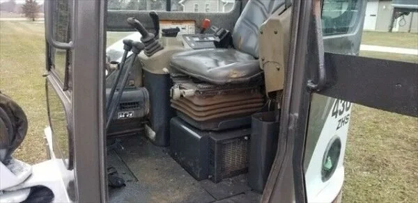 Bobcat 430, 2004 3,5T - Image 10